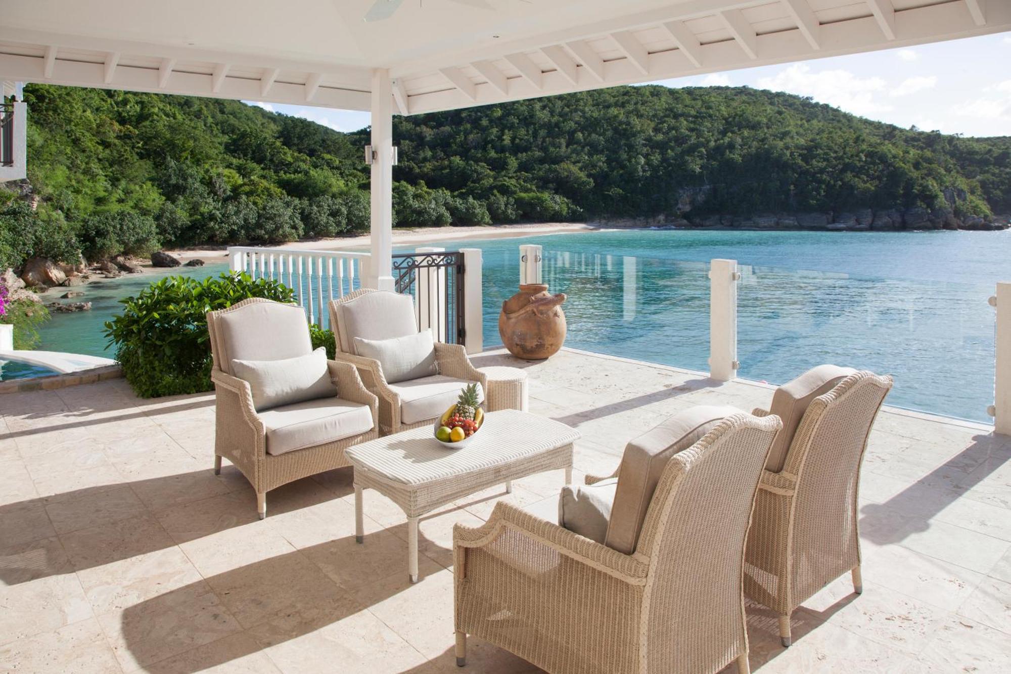Blue Waters Resort And Spa St. John's Exteriör bild